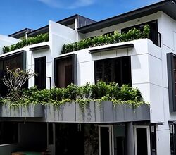 Lucky Hills (D16), Terrace #595113411